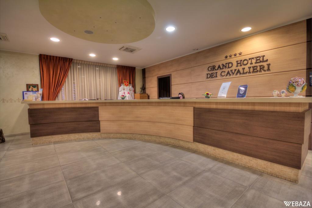 Grand Hotel Dei Cavalieri Maruggio Esterno foto
