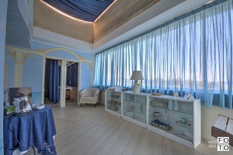 Grand Hotel Dei Cavalieri Maruggio Esterno foto
