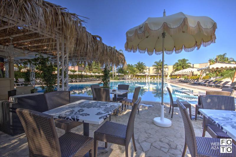 Grand Hotel Dei Cavalieri Maruggio Esterno foto