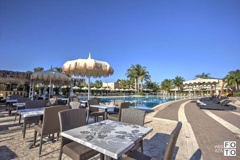 Grand Hotel Dei Cavalieri Maruggio Esterno foto